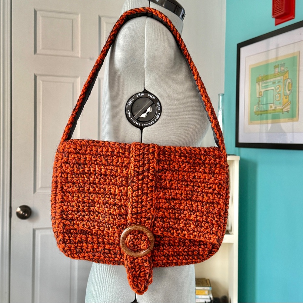 Vintage '70s Handcrafted Orange Crochet Shoulder Bag